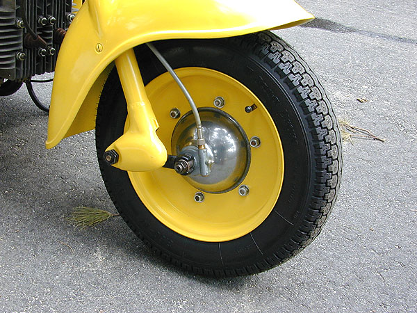 front_whl_detail.jpg